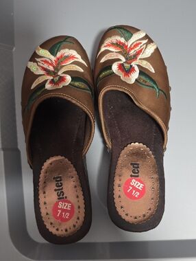 Unlisted Brown Embroidered Floral Slip-On Mules
